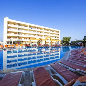 Aparthotel Tuntas Family